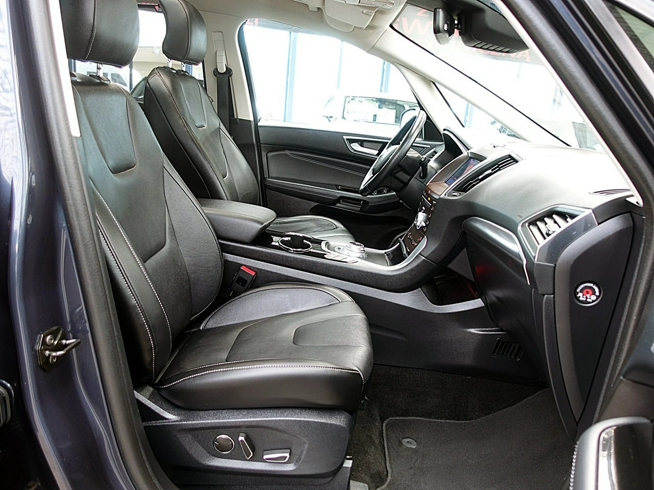 Ford S-Max - Zdjęcie 10