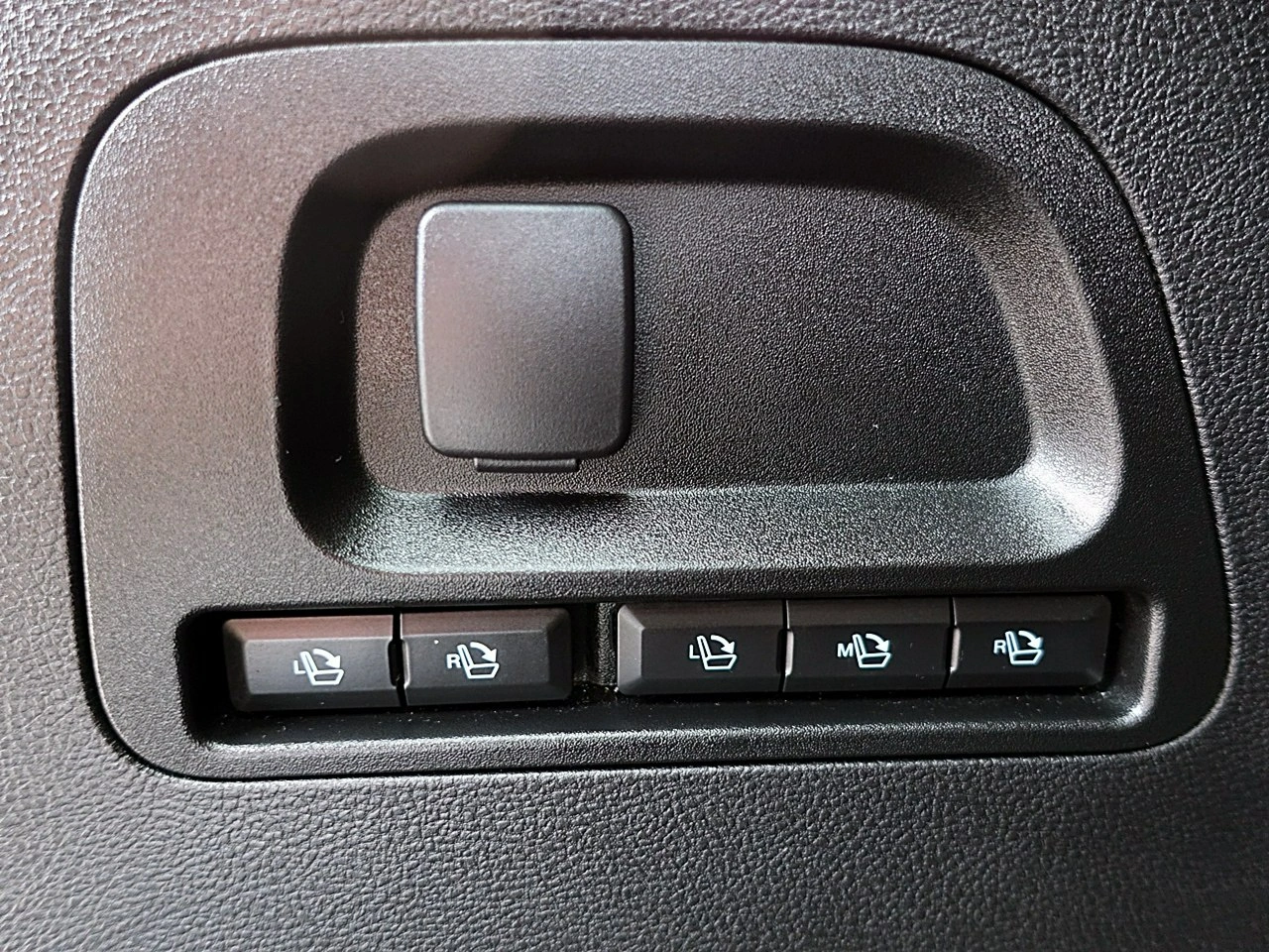 Ford S-Max - Zdjęcie 17