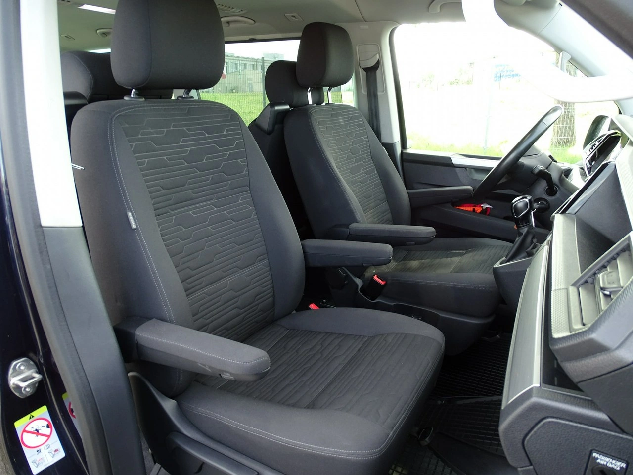 Volkswagen Multivan - Zdjęcie 18