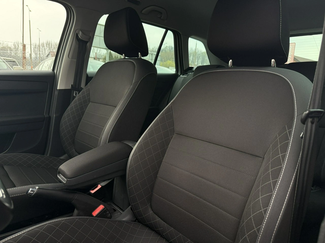 Skoda Fabia - Zdjęcie 10