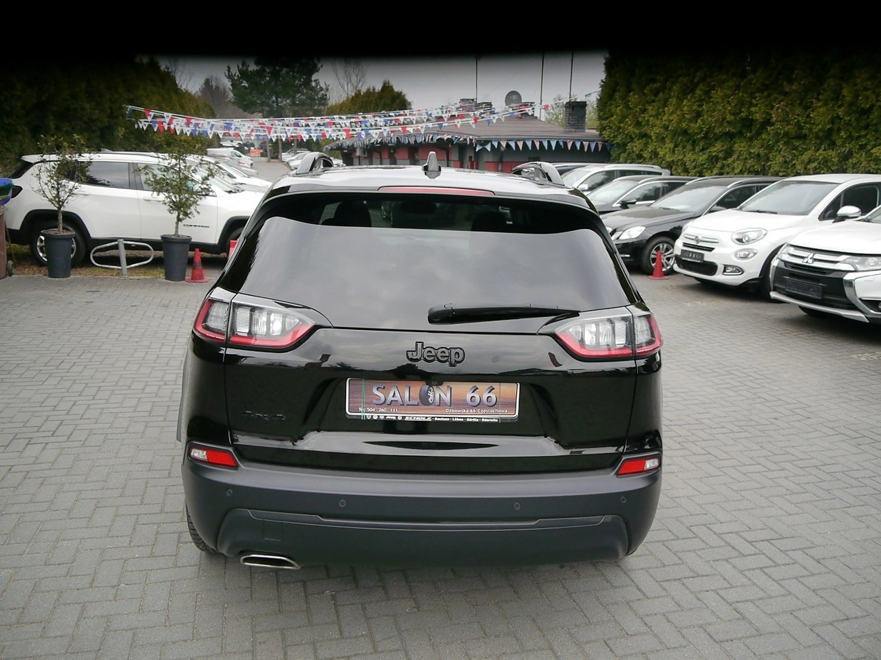 Jeep Cherokee - Zdjęcie 11