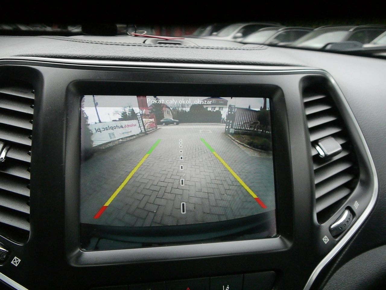 Jeep Cherokee - Zdjęcie 22