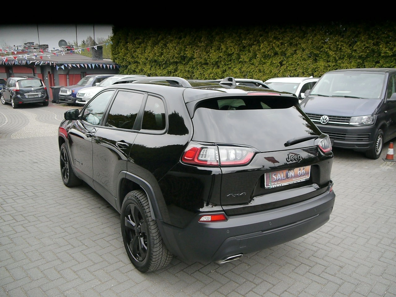 Jeep Cherokee - Zdjęcie 5