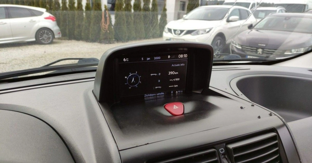 Peugeot Expert - Zdjęcie 9