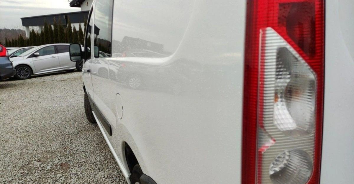 Peugeot Expert - Zdjęcie 16