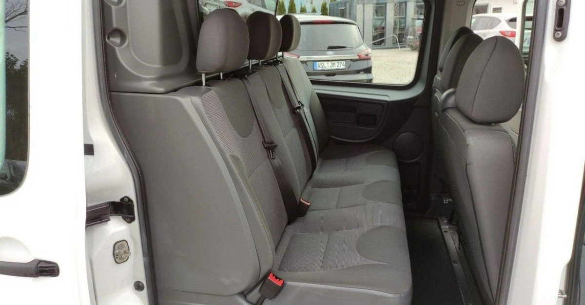 Peugeot Expert - Zdjęcie 31