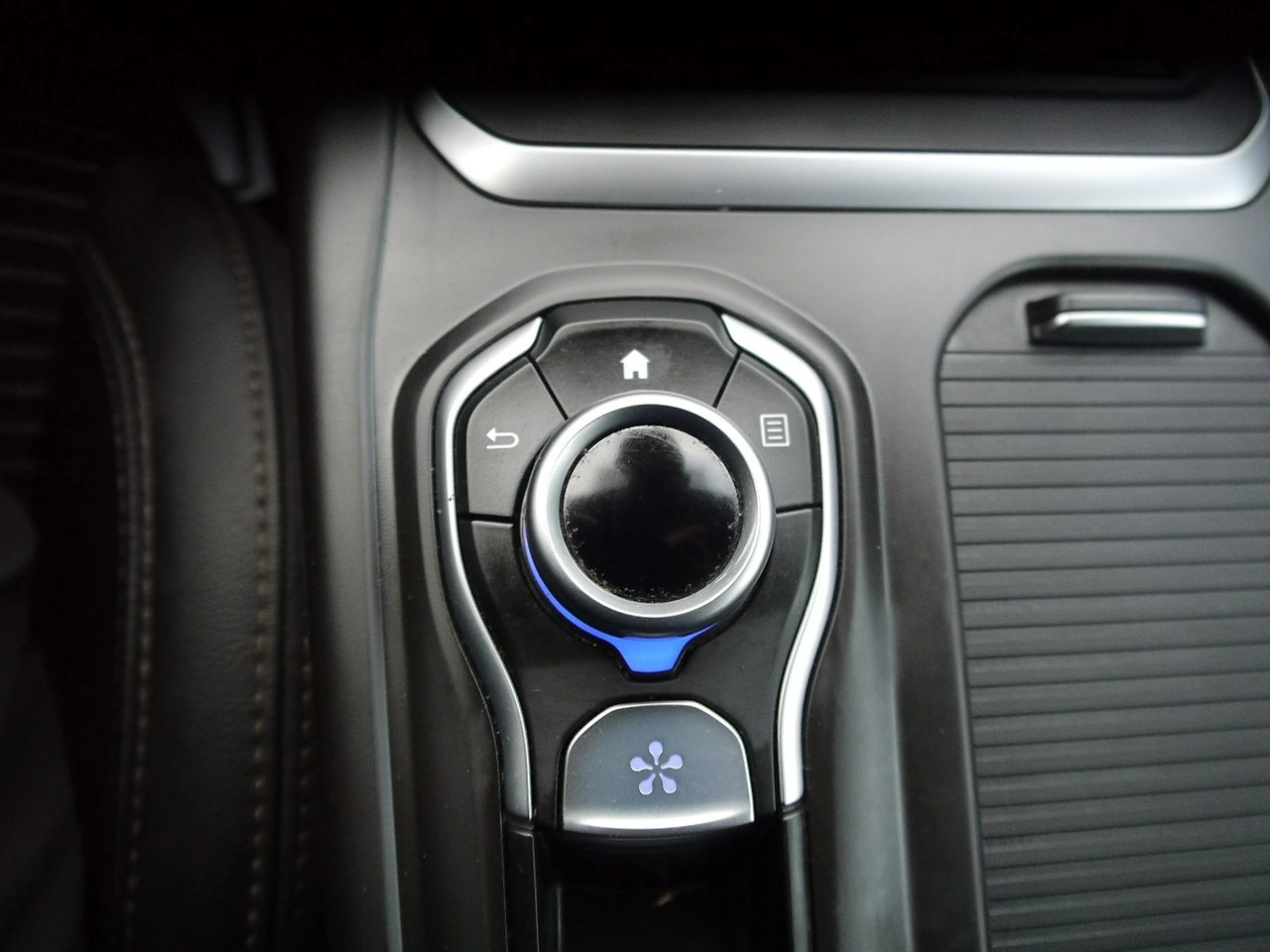 Renault Talisman - Zdjęcie 23