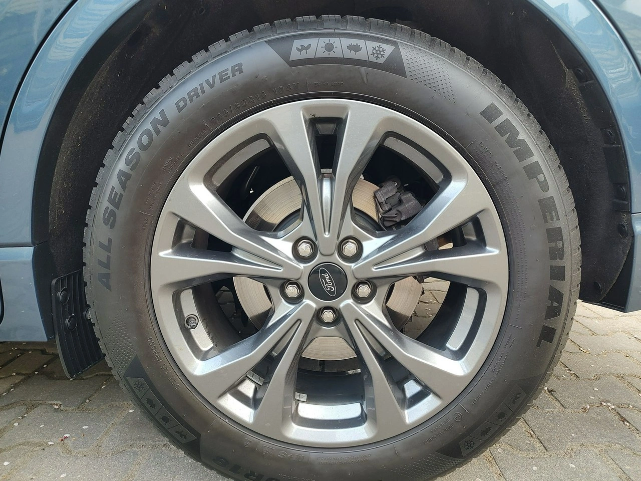 Ford Kuga - Zdjęcie 30