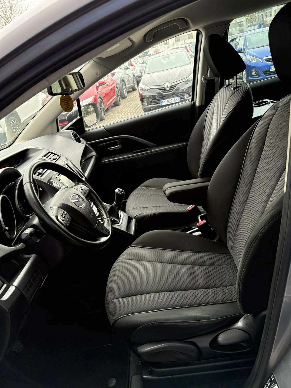 Mazda 5 - Zdjęcie 13