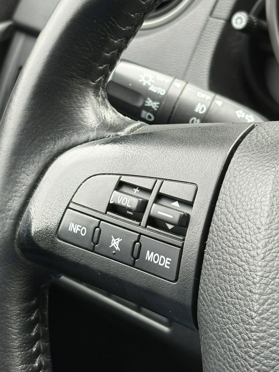 Mazda 5 - Zdjęcie 25