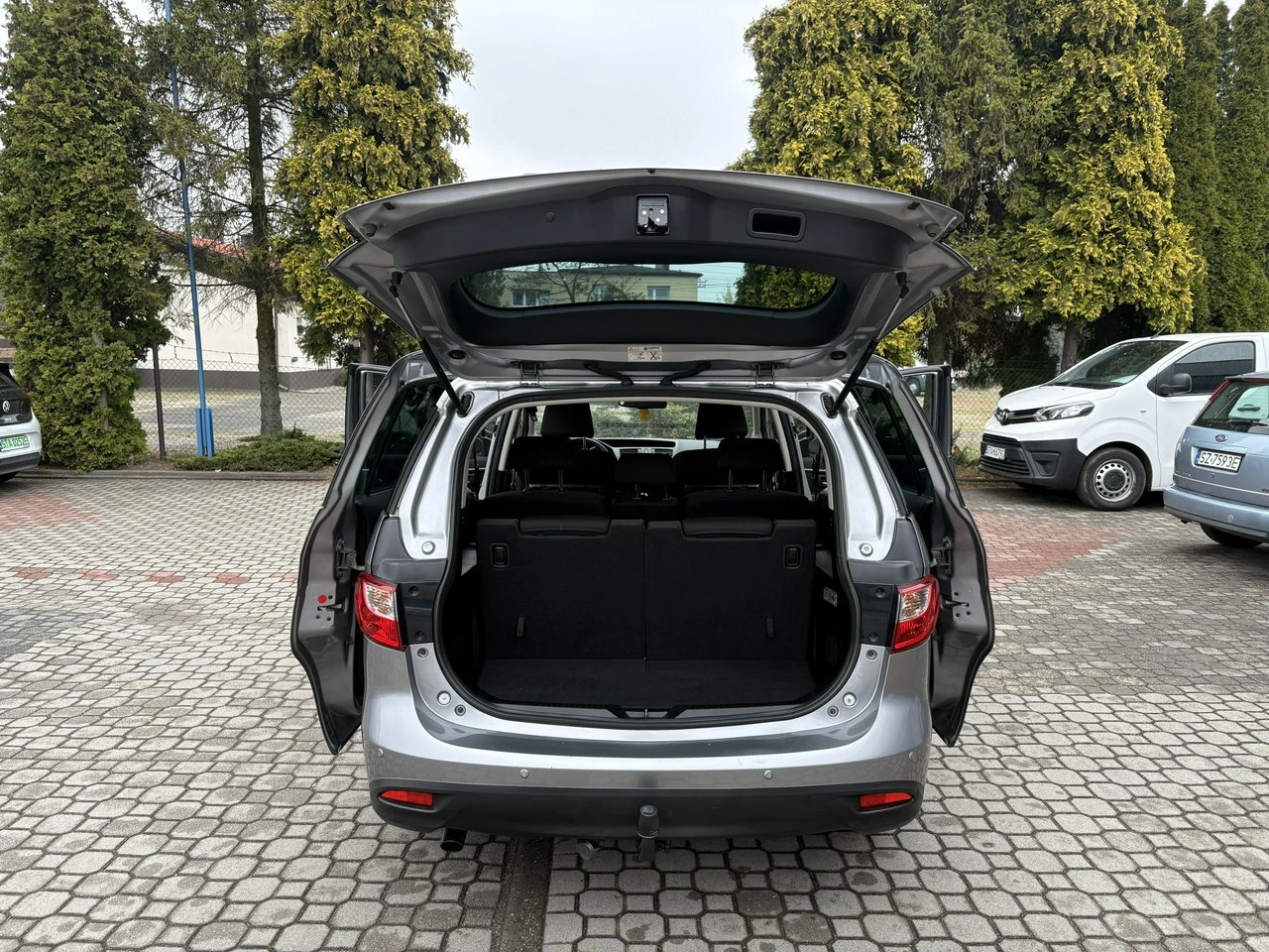 Mazda 5 - Zdjęcie 31
