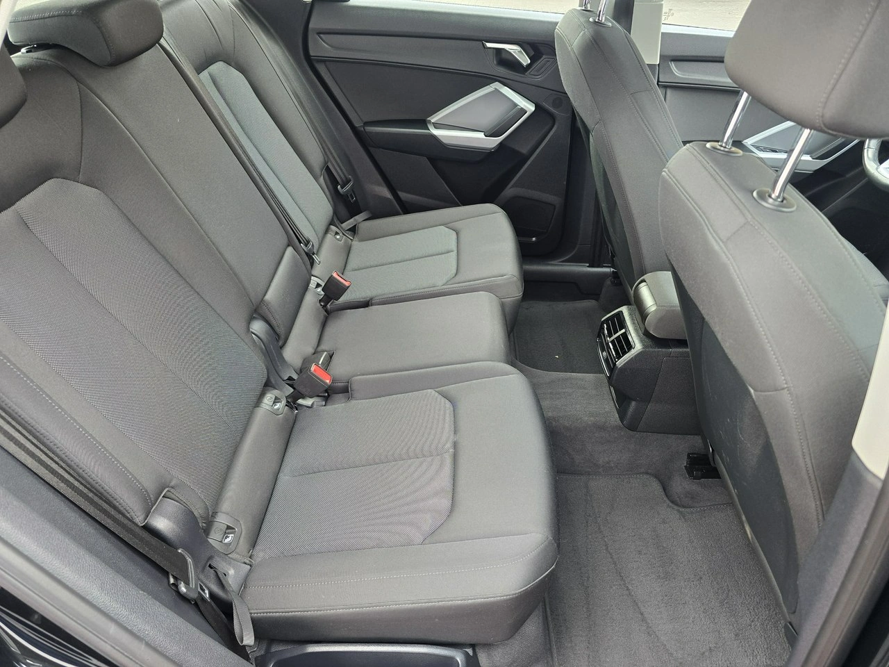 Audi Q3 - Zdjęcie 14