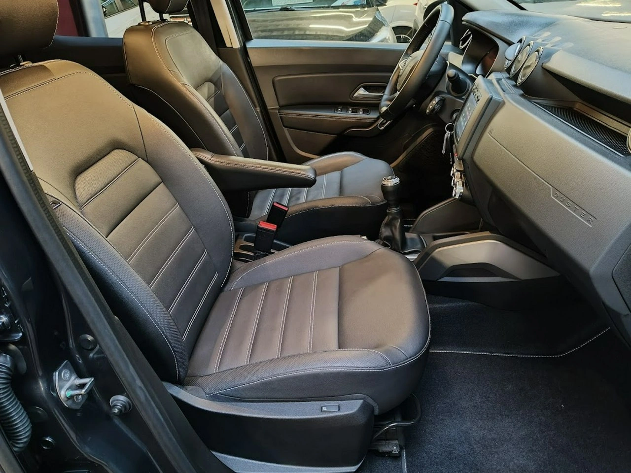 Dacia Duster - Zdjęcie 12