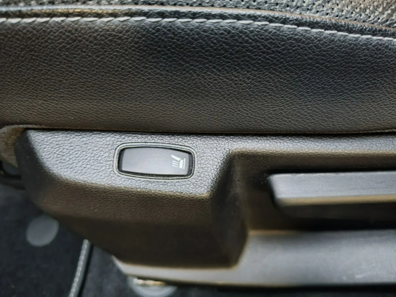 Dacia Duster - Zdjęcie 16