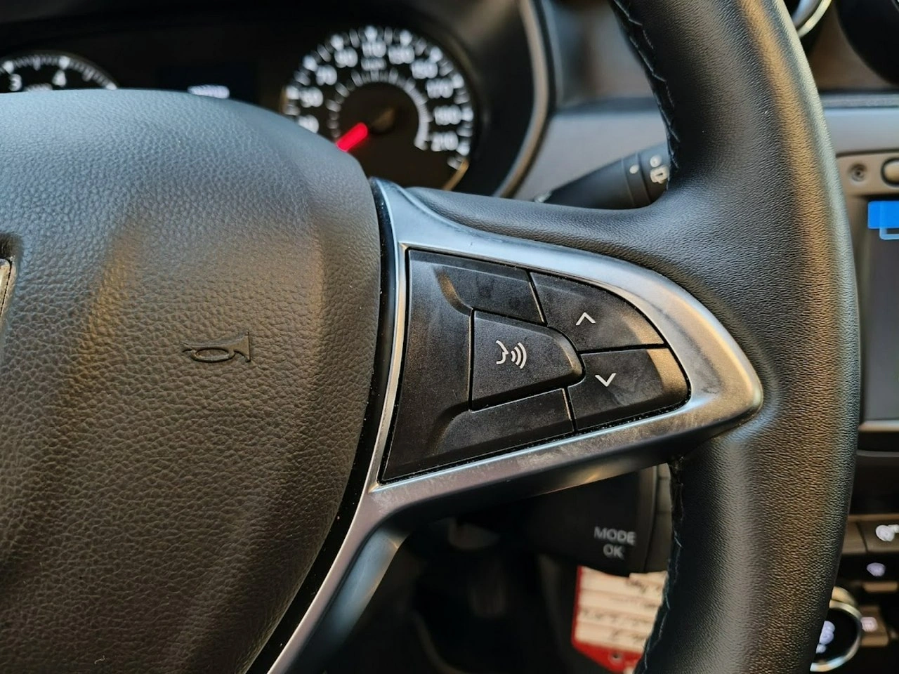 Dacia Duster - Zdjęcie 21