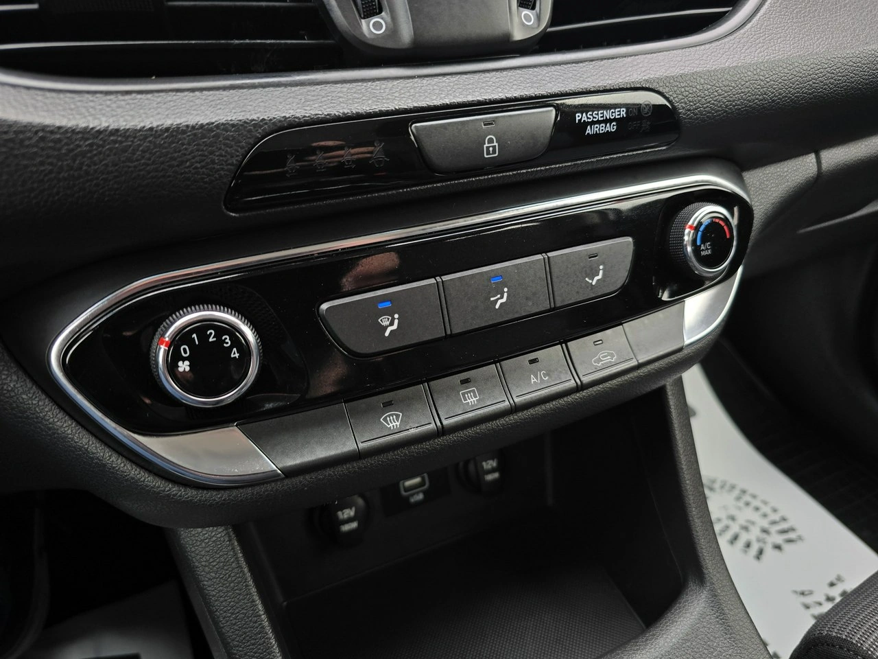 Hyundai i30 - Zdjęcie 17