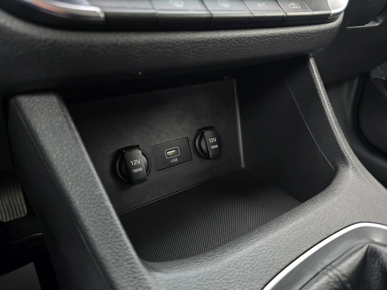 Hyundai i30 - Zdjęcie 18