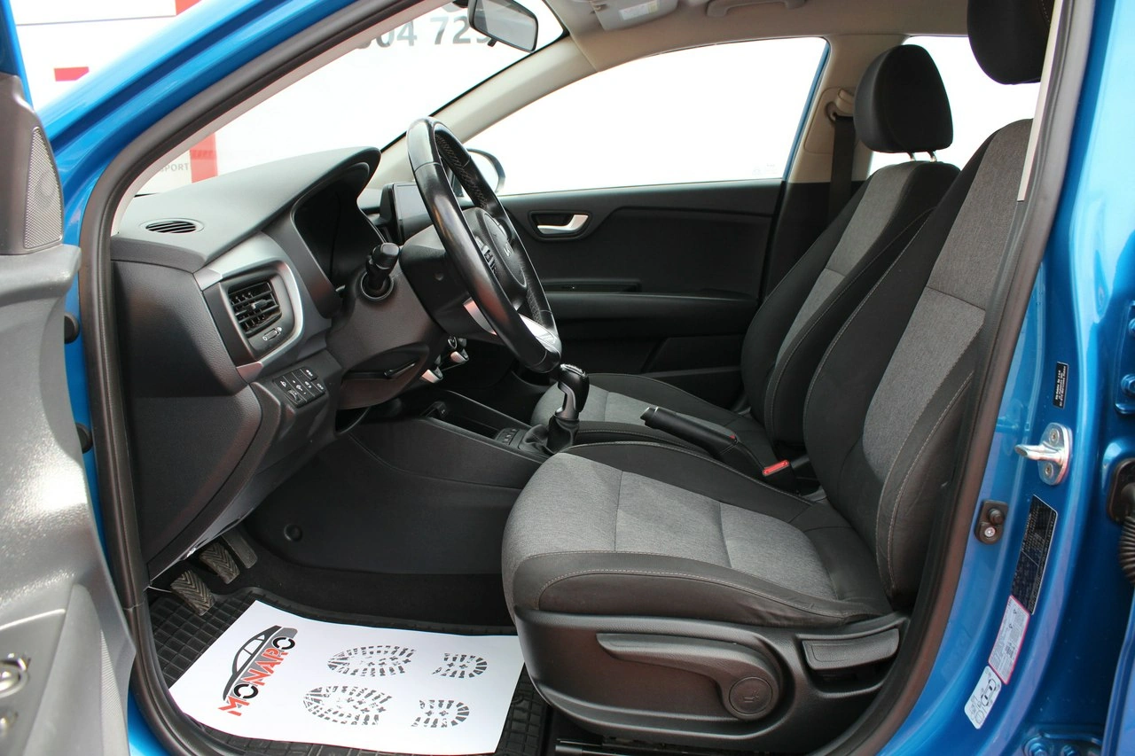 Kia Stonic - Zdjęcie 6