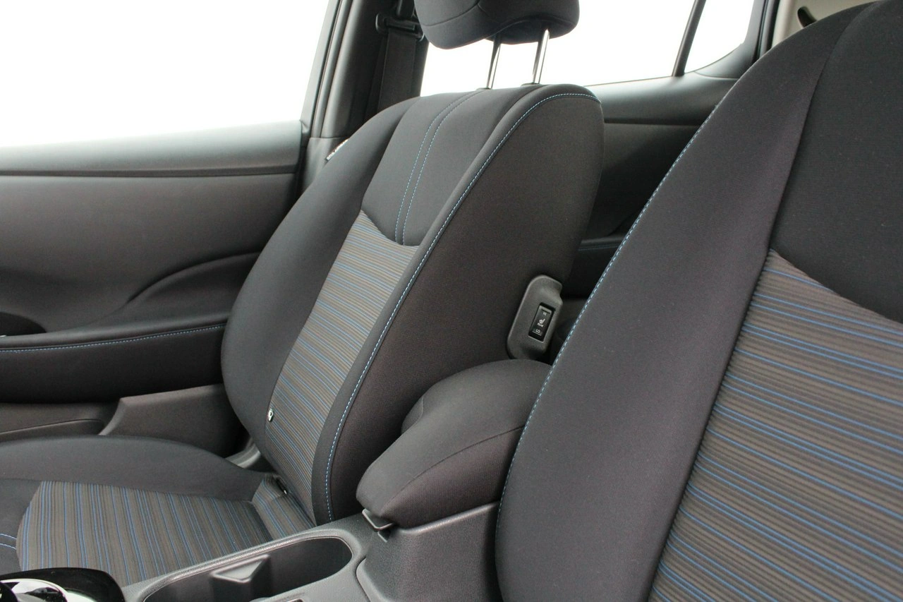 Nissan Leaf - Zdjęcie 14