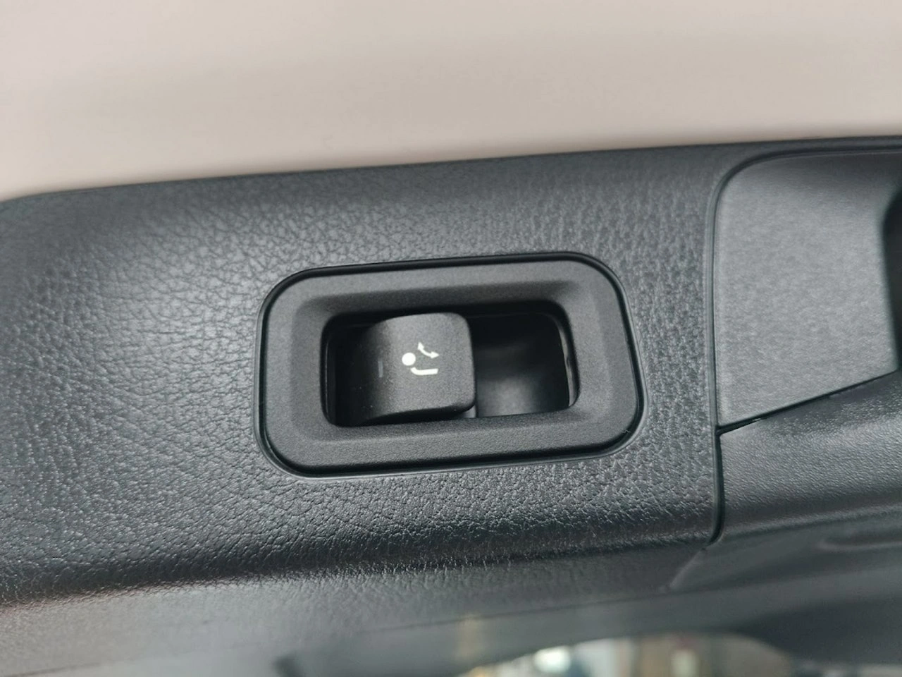 Mercedes GLB - Zdjęcie 14