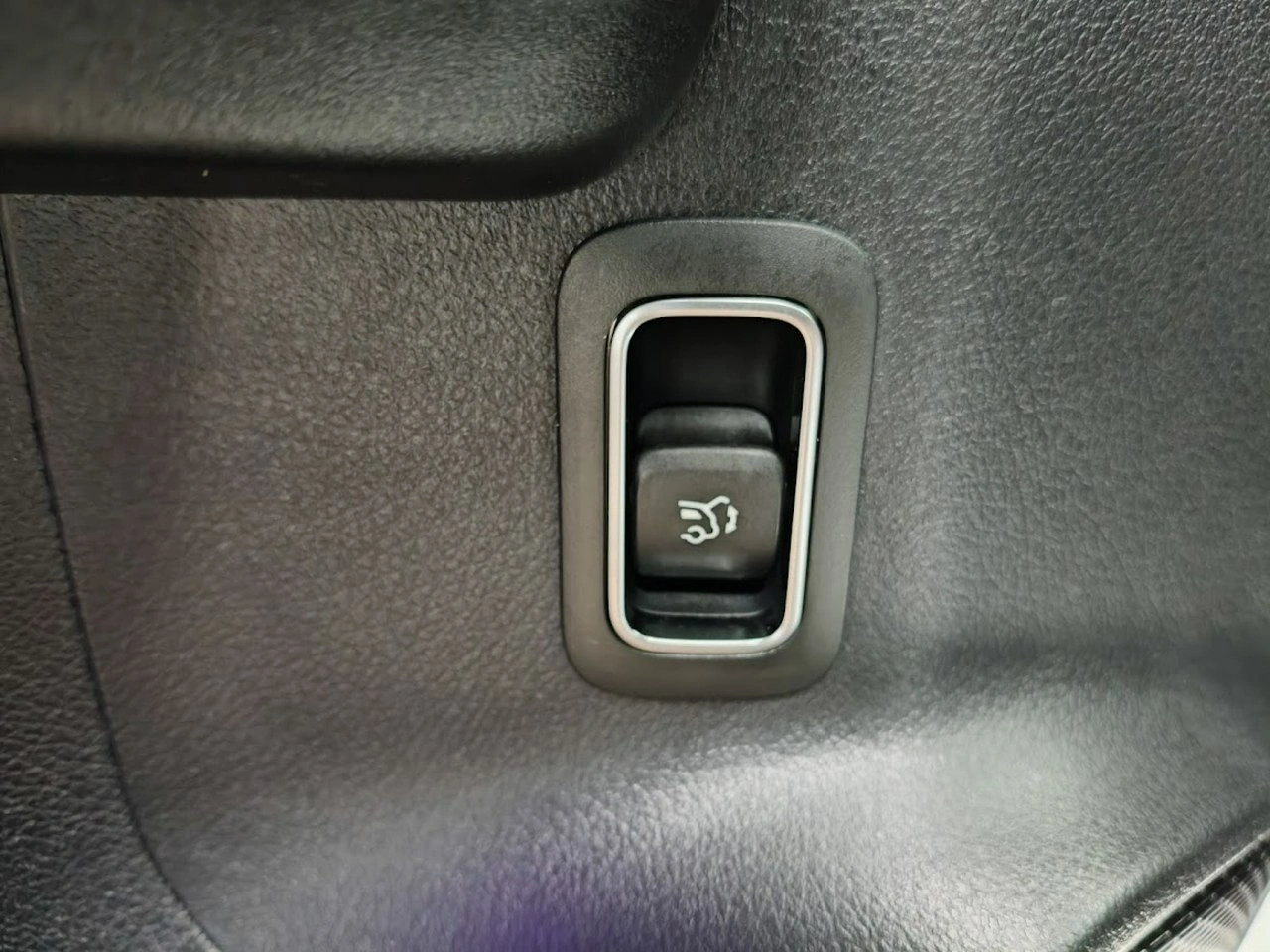 Mercedes GLB - Zdjęcie 24