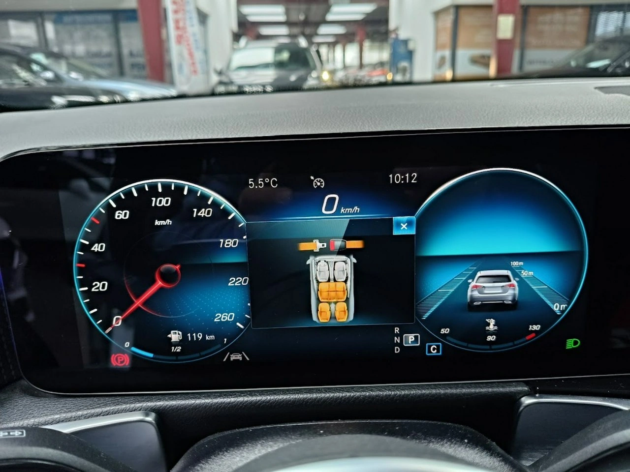 Mercedes GLB - Zdjęcie 28