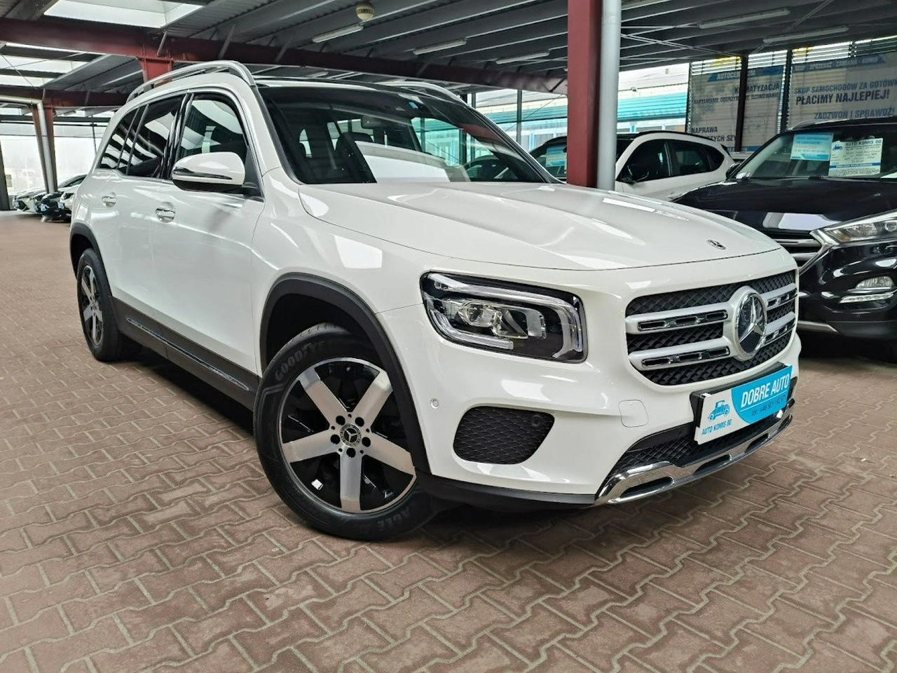 Mercedes GLB - Zdjęcie 3