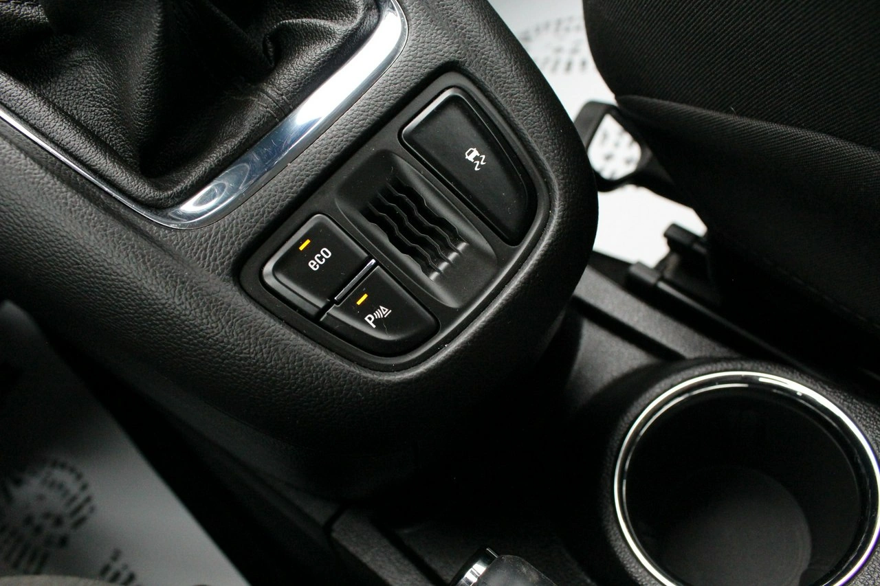 Opel Zafira - Zdjęcie 27