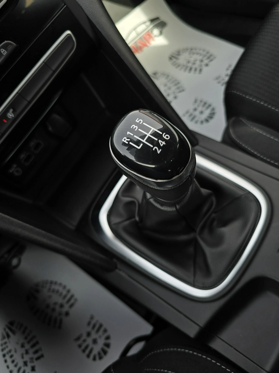 Renault Megane - Zdjęcie 25