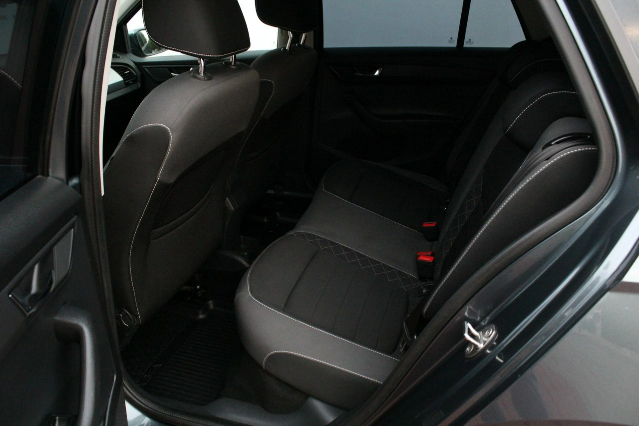 Skoda Fabia - Zdjęcie 9