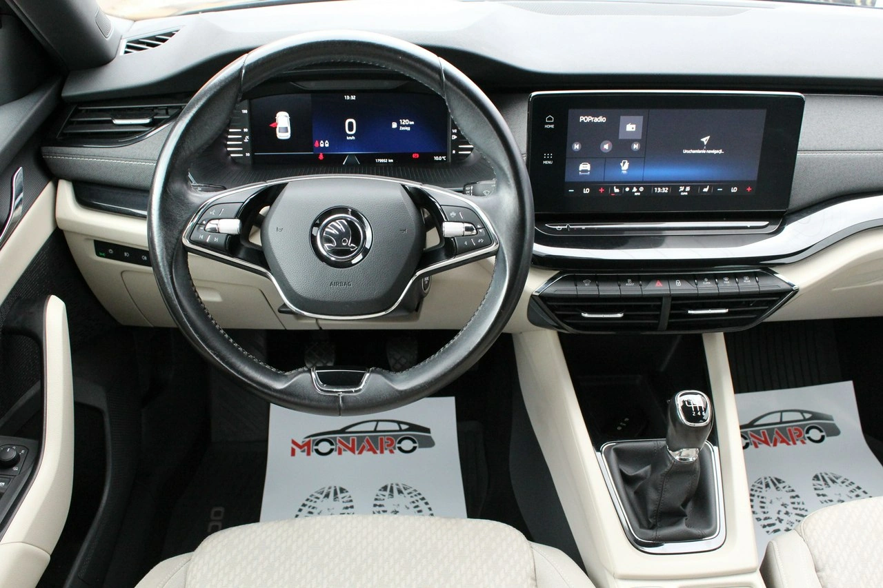 Skoda Octavia - Zdjęcie 3