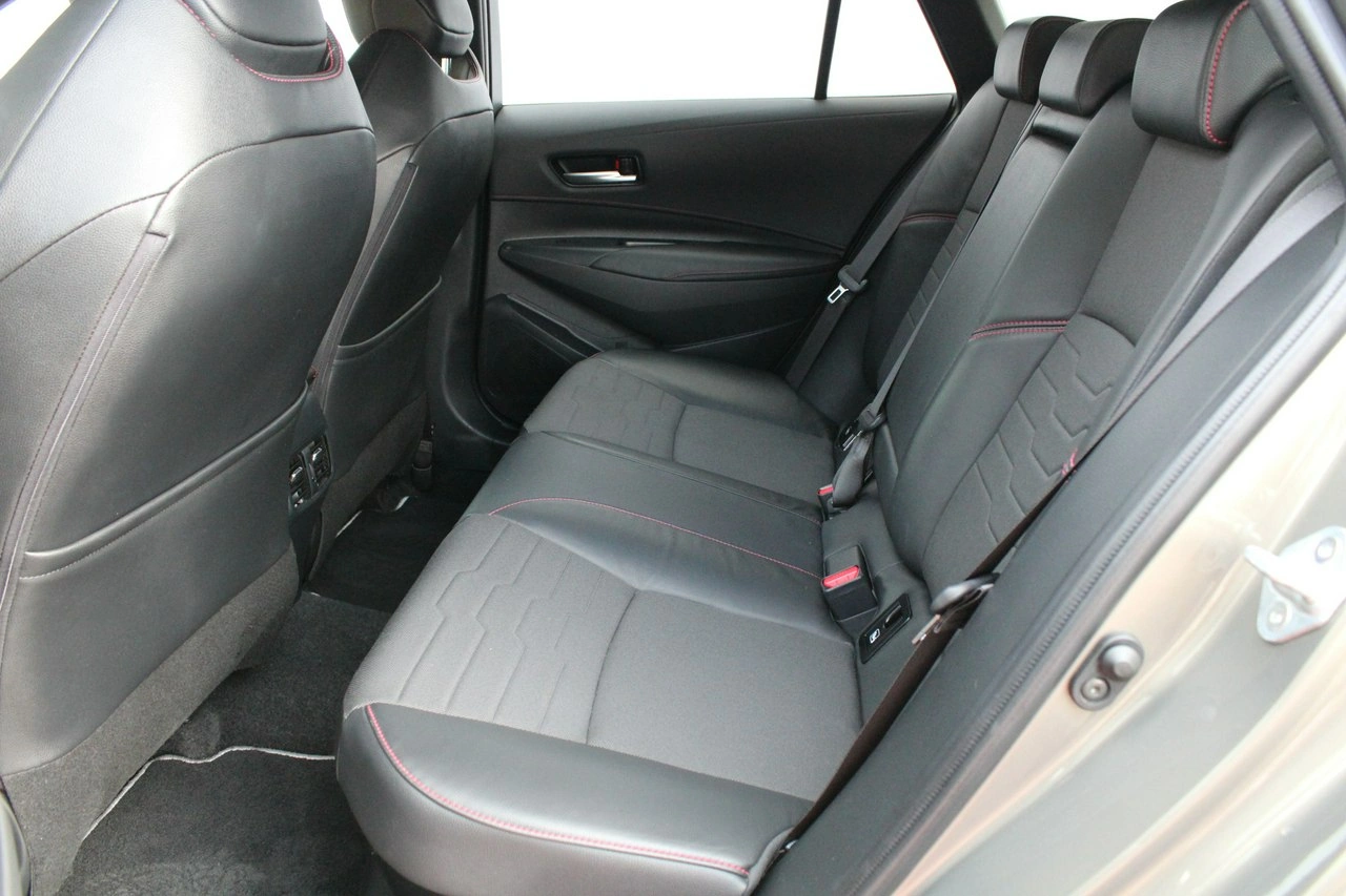 Toyota Corolla - Zdjęcie 10