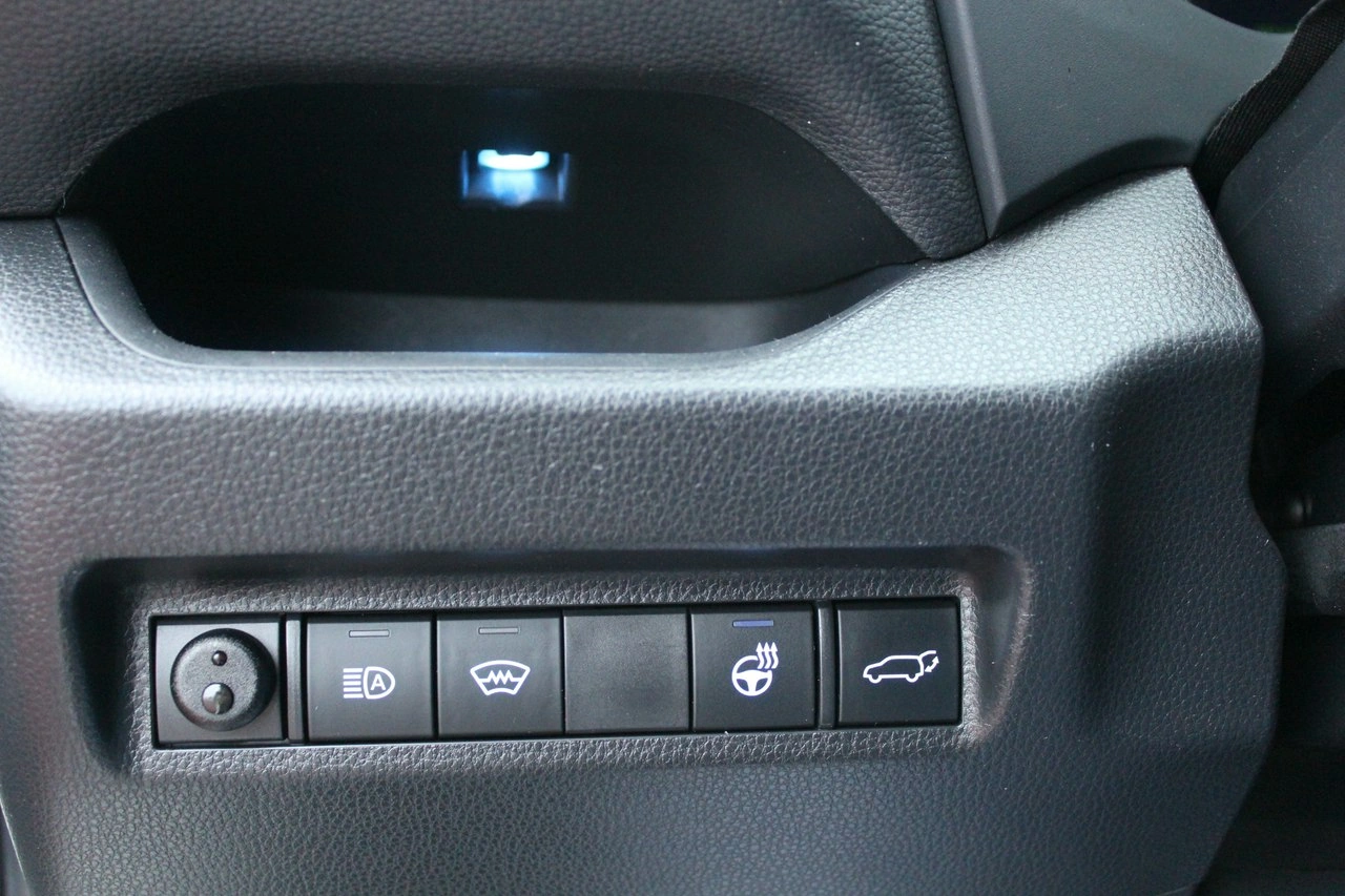 Toyota RAV-4 - Zdjęcie 22