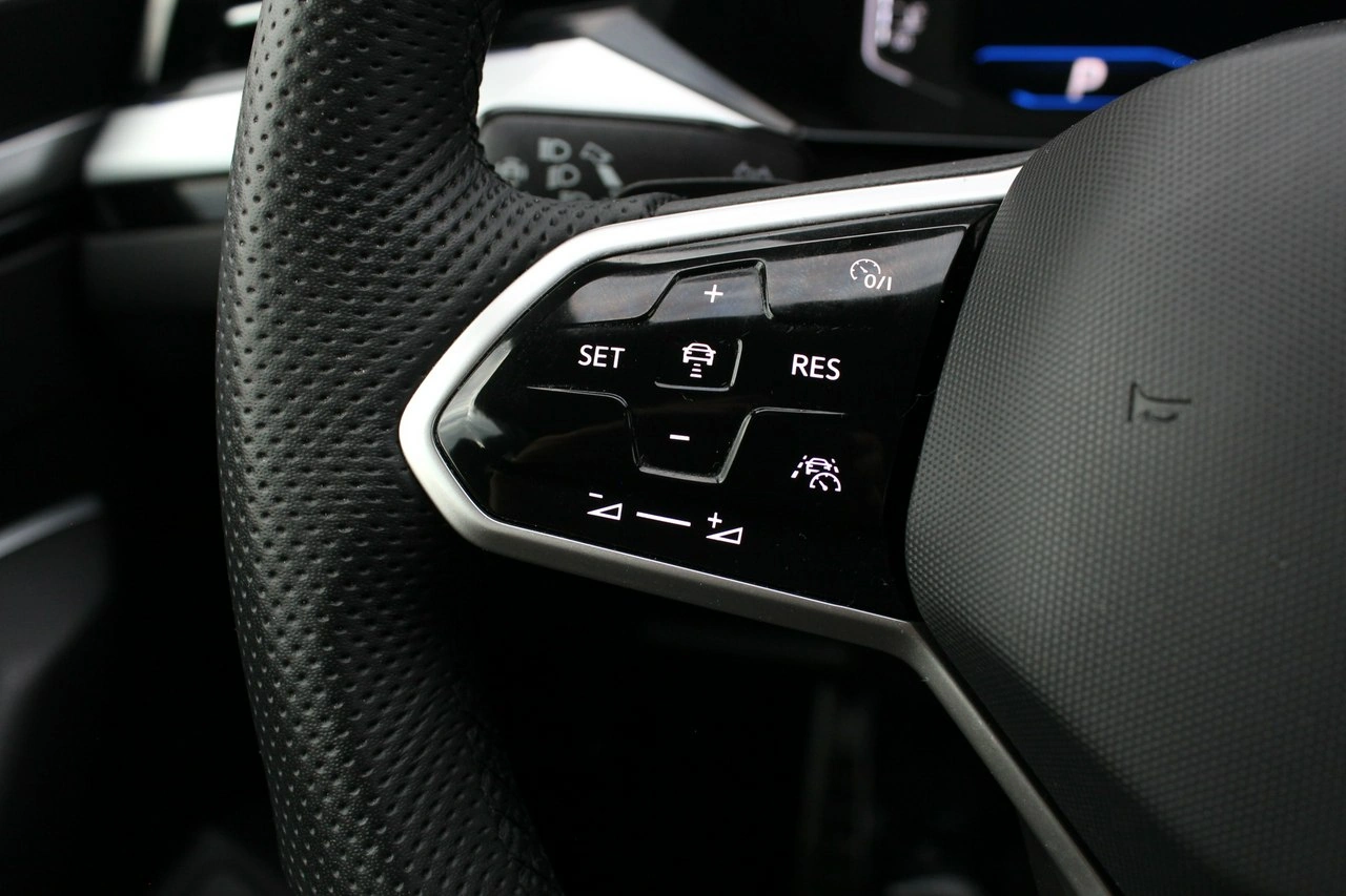 Volkswagen Arteon - Zdjęcie 21