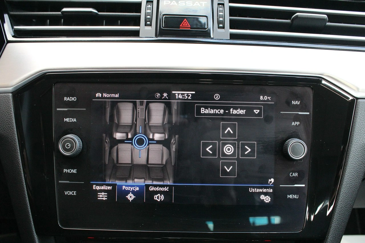 Volkswagen Passat - Zdjęcie 26