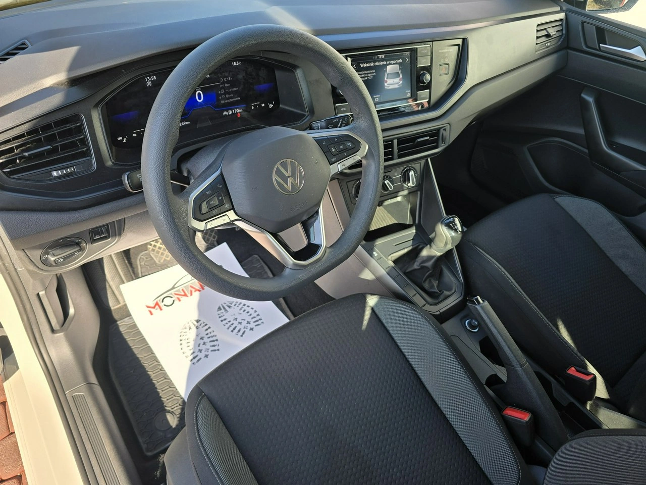 Volkswagen Polo - Zdjęcie 12