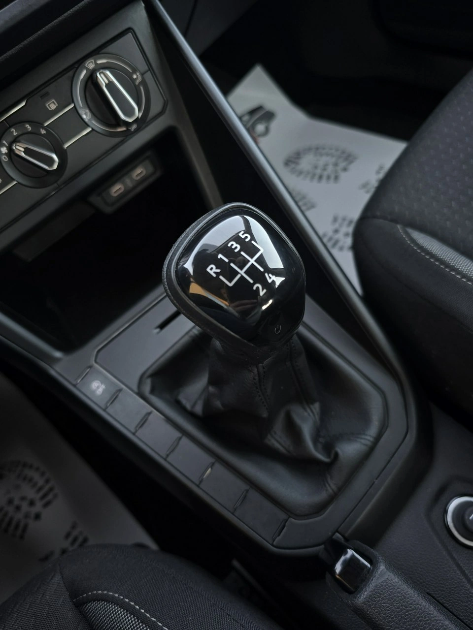 Volkswagen Polo - Zdjęcie 18