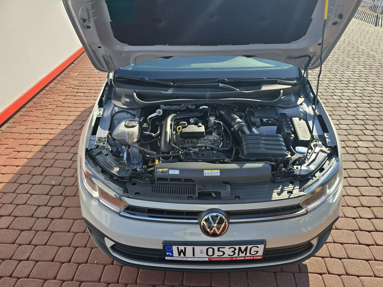 Volkswagen Polo - Zdjęcie 24