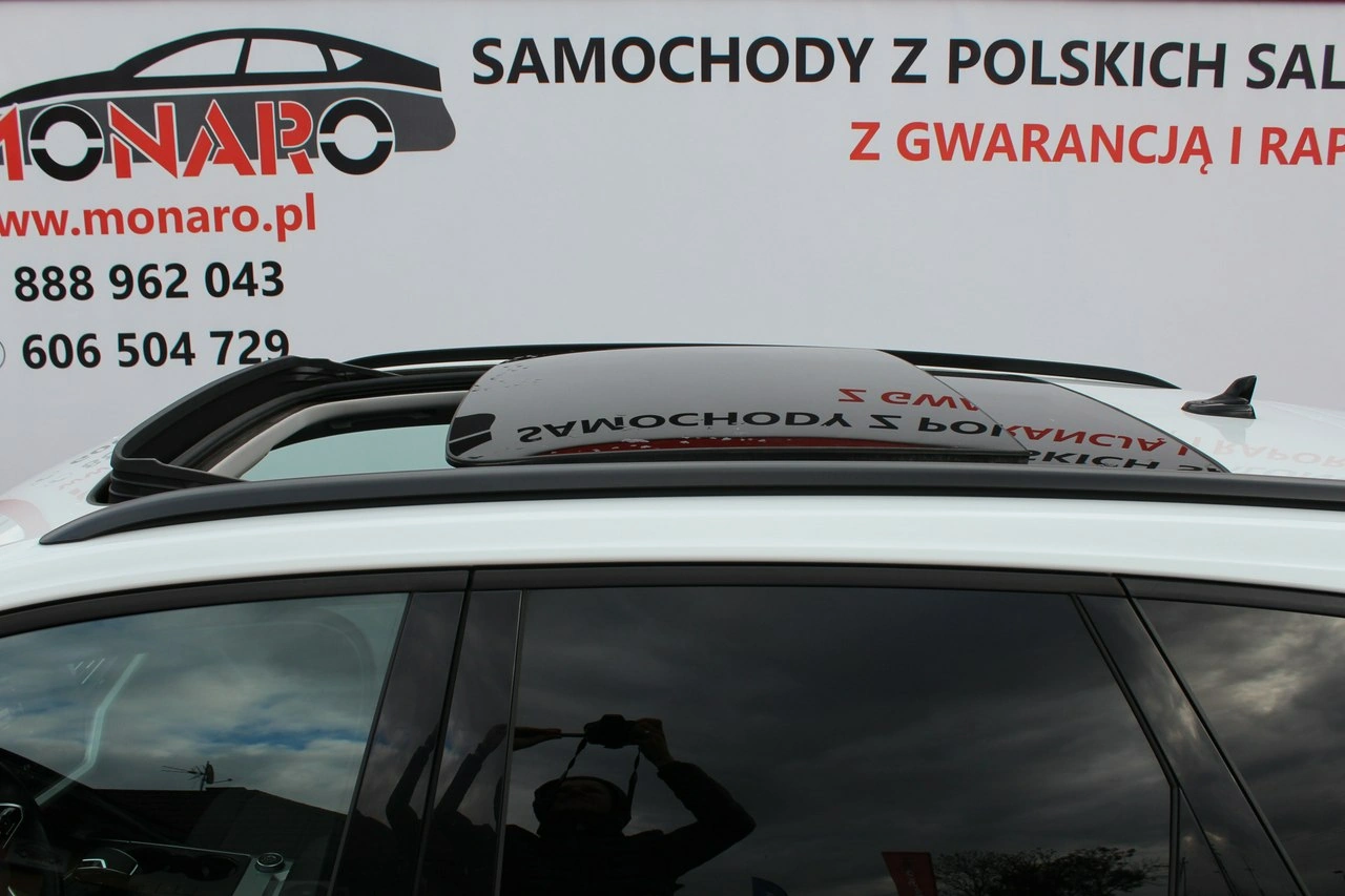 Volkswagen Touareg - Zdjęcie 12