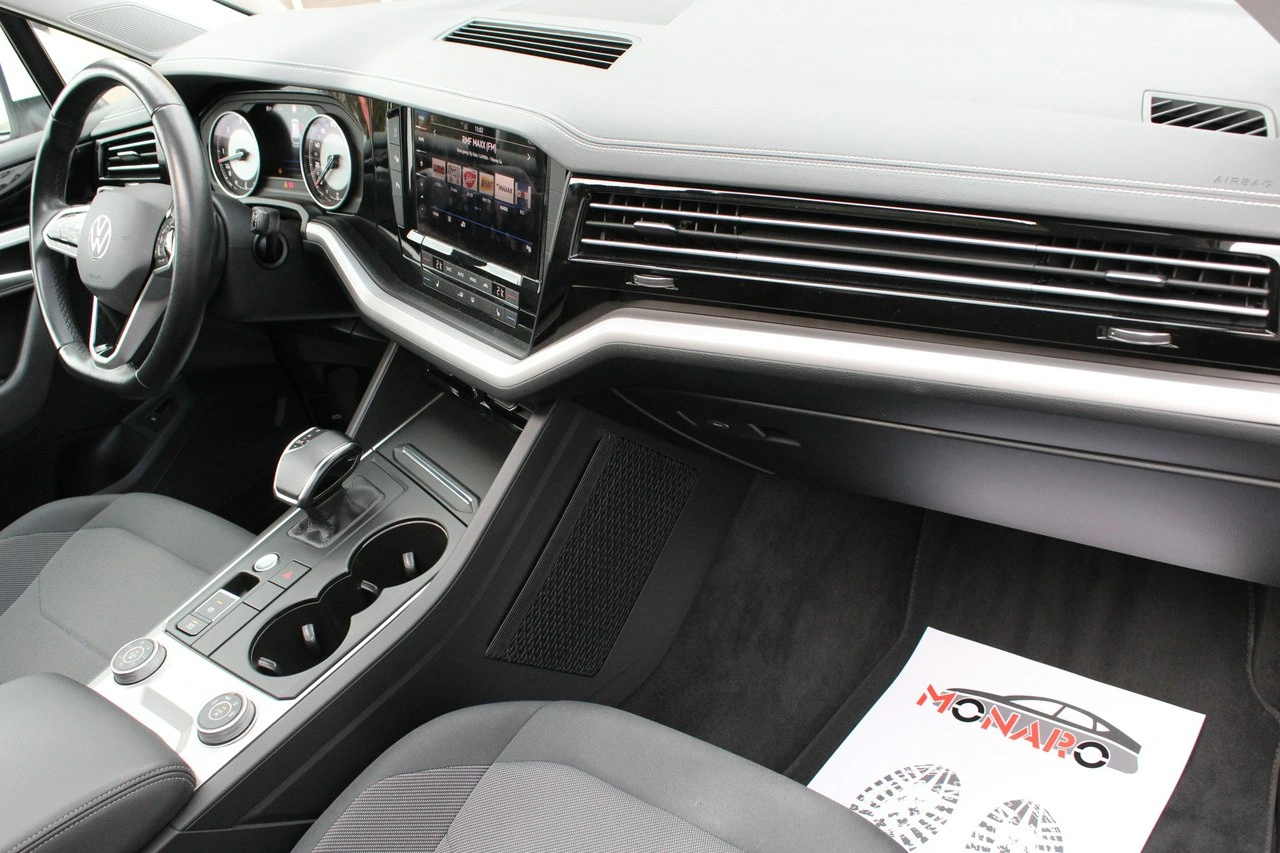 Volkswagen Touareg - Zdjęcie 15