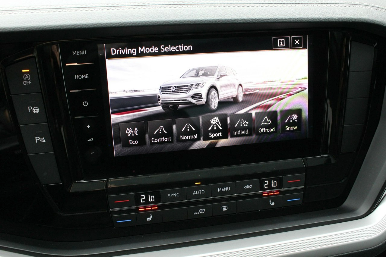 Volkswagen Touareg - Zdjęcie 18