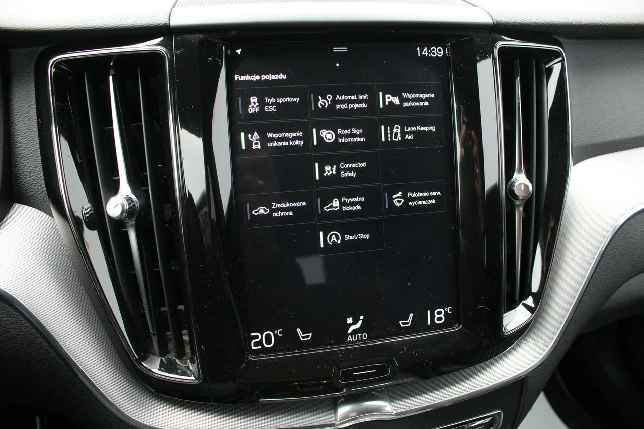 Volvo XC 60 - Zdjęcie 24