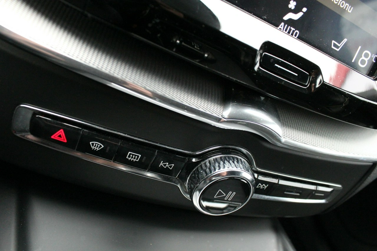 Volvo XC 60 - Zdjęcie 29