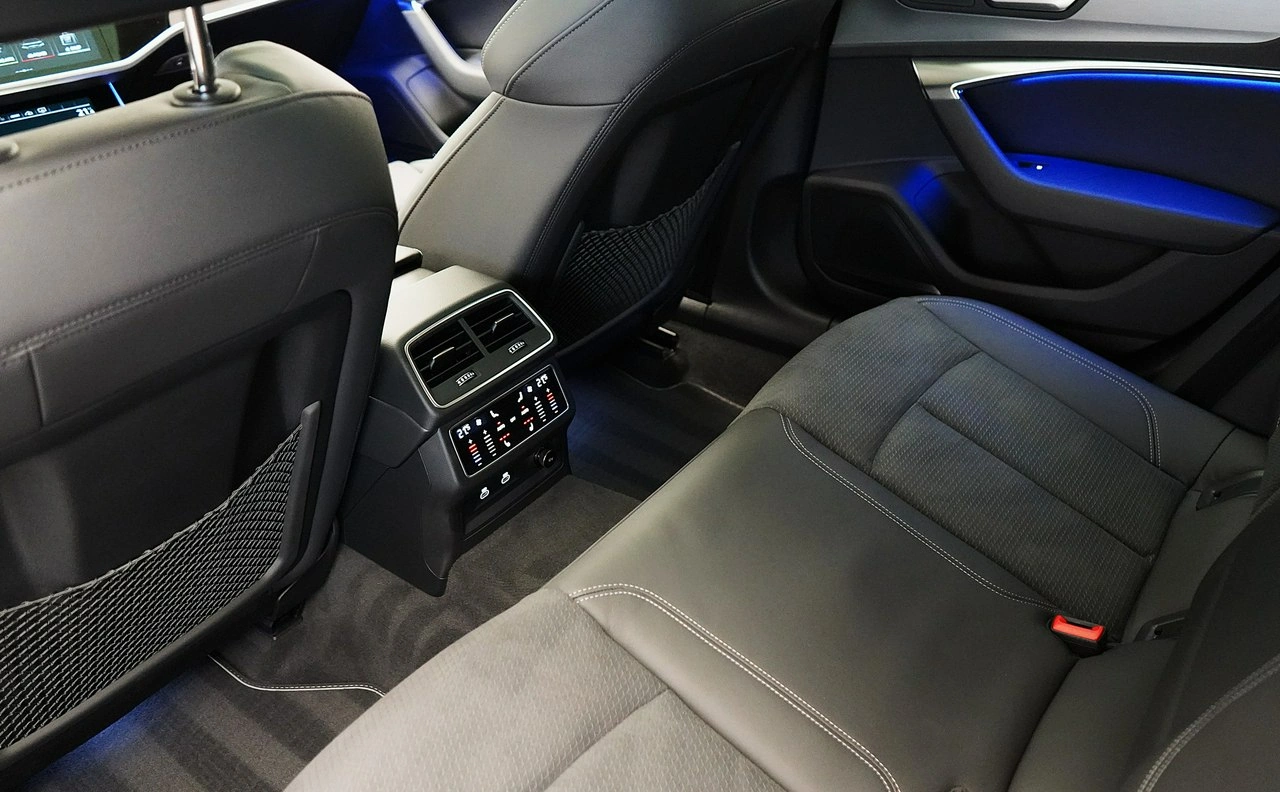Audi S6 - Zdjęcie 27