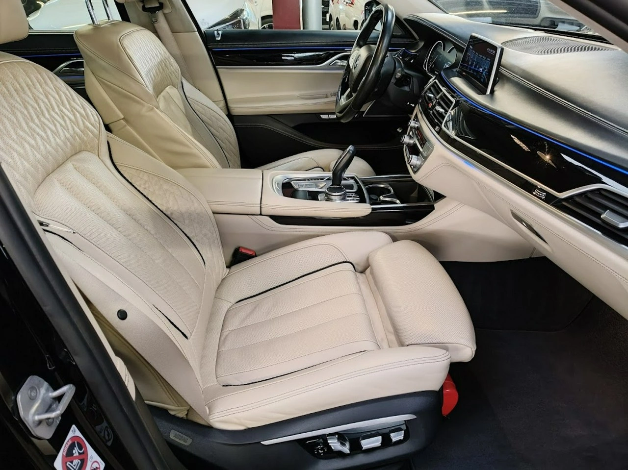 BMW 750 - Zdjęcie 11