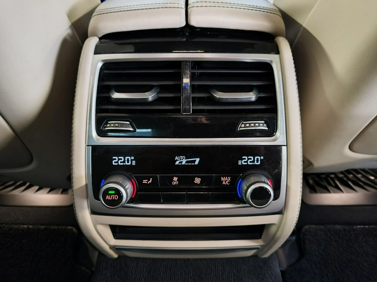 BMW 750 - Zdjęcie 37