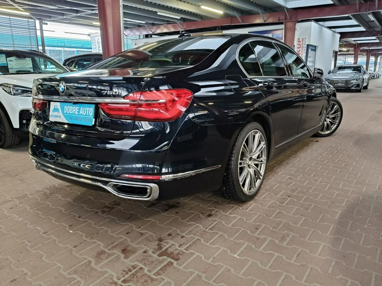 BMW 750 - Zdjęcie 2