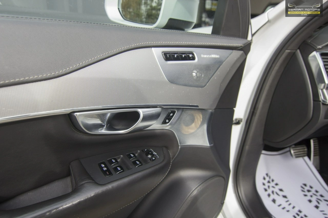 Volvo XC 90 - Zdjęcie 27