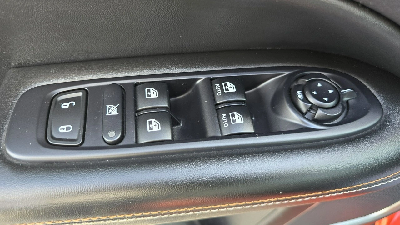 Jeep Compass - Zdjęcie 17