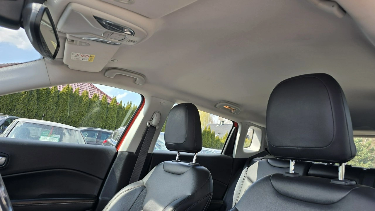 Jeep Compass - Zdjęcie 19